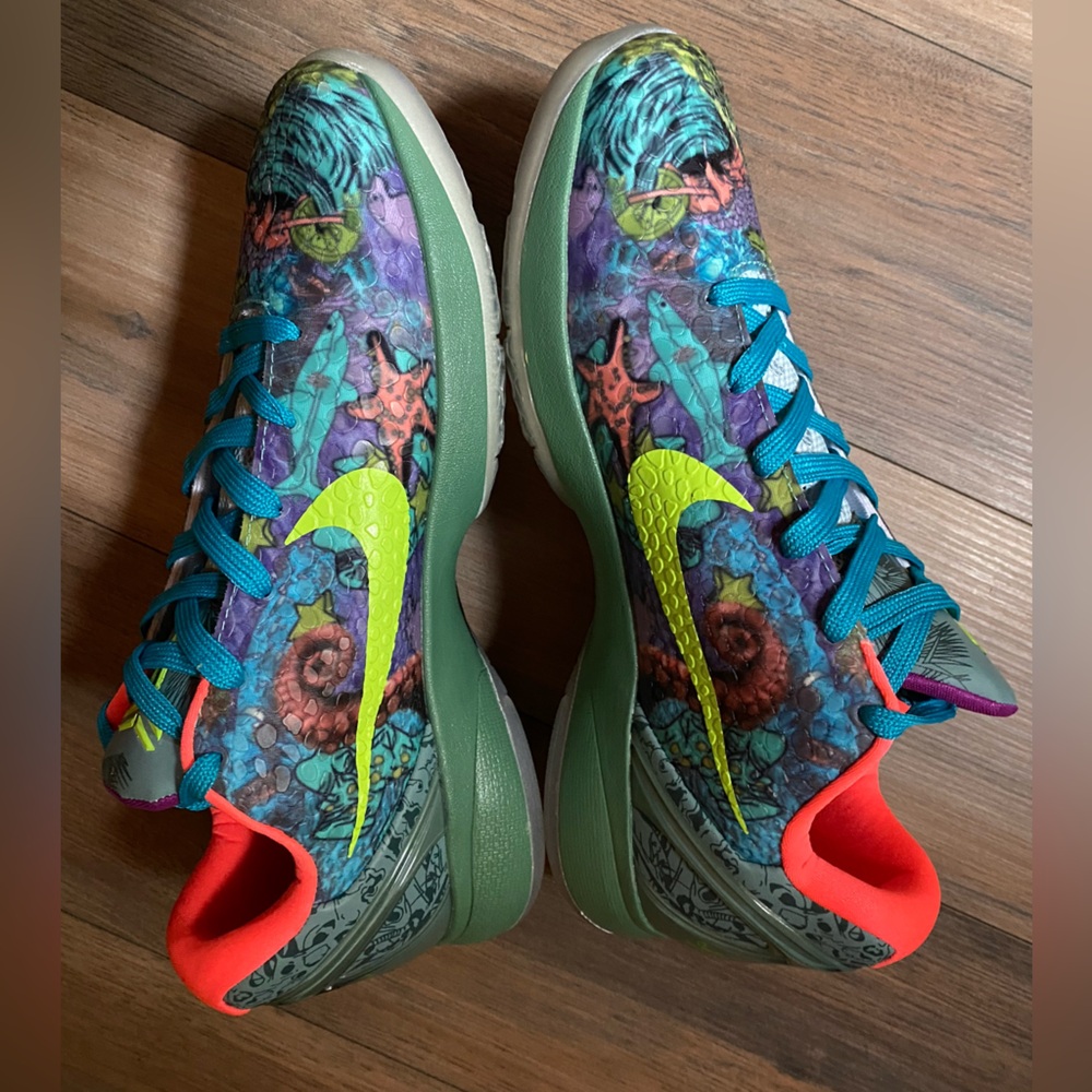 Nike shoes - Picture 4 of 11